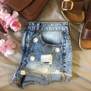 💎VINTAGE sunflower shorts 💎